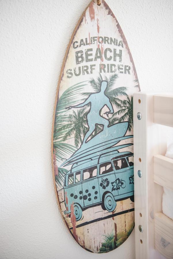 Family & Surfhostel Петтен Экстерьер фото