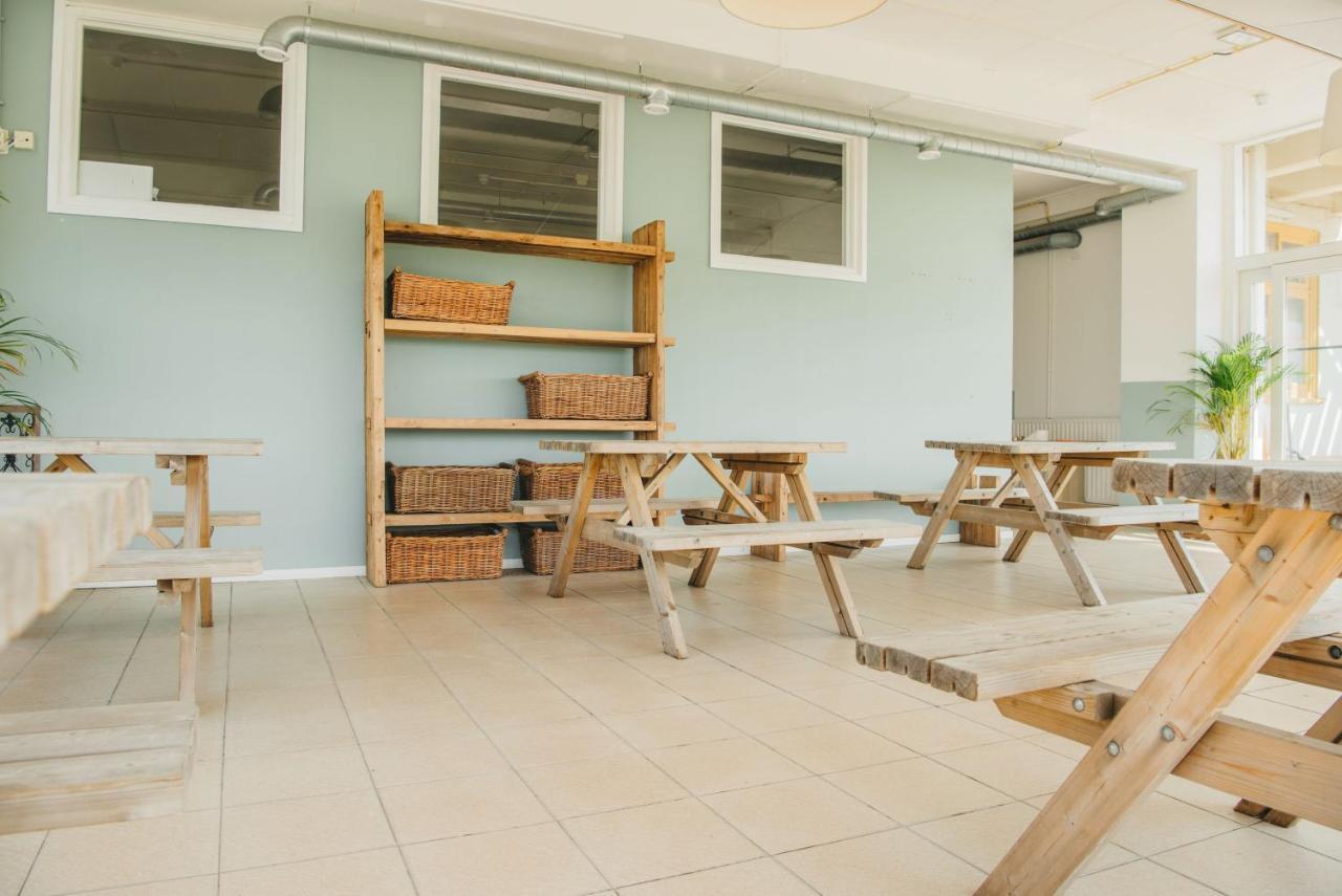 Family & Surfhostel Петтен Экстерьер фото