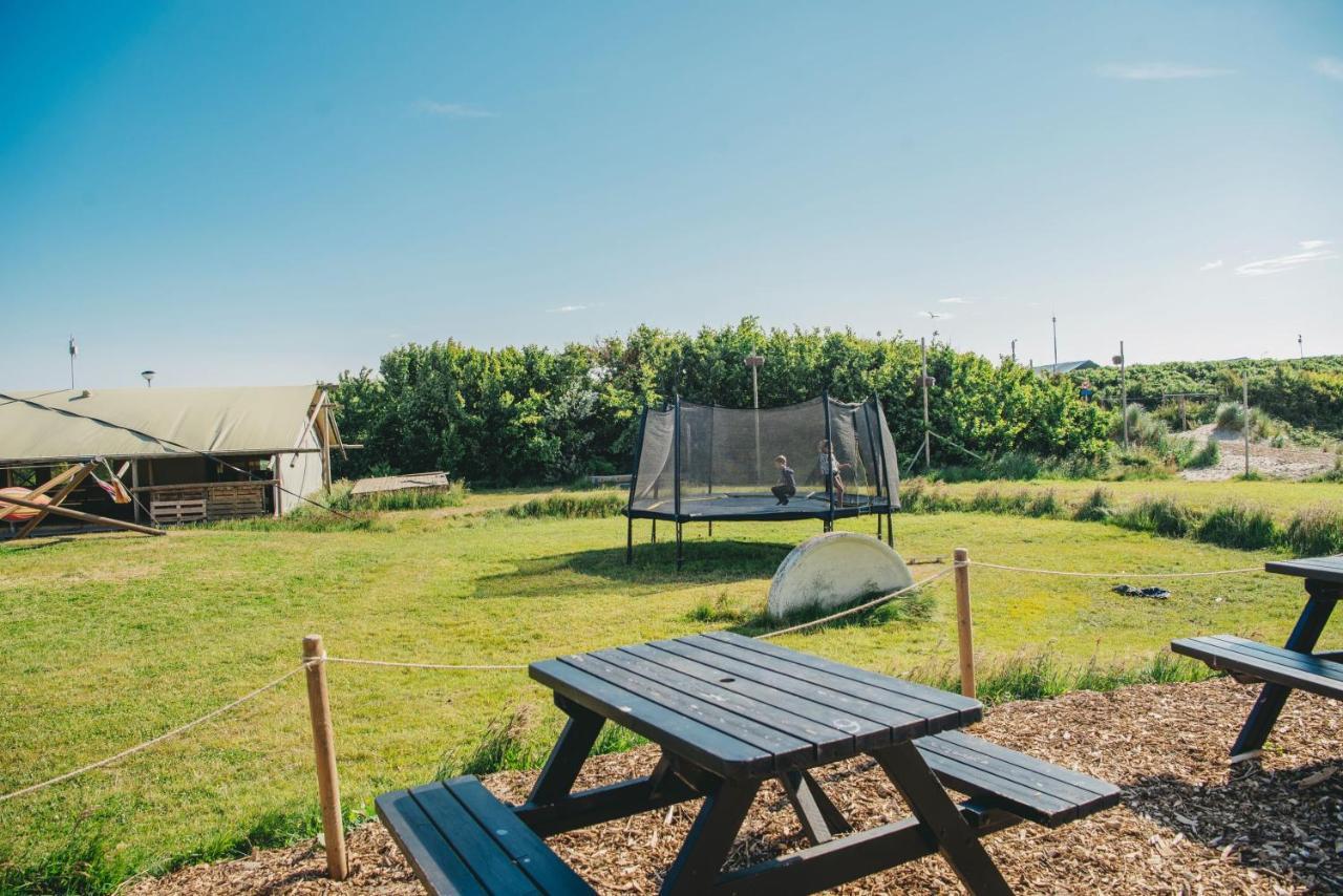 Family & Surfhostel Петтен Экстерьер фото